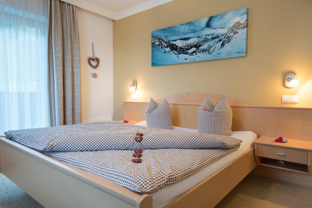 Haus Fernblick Hotel Neustift im Stubaital Room photo